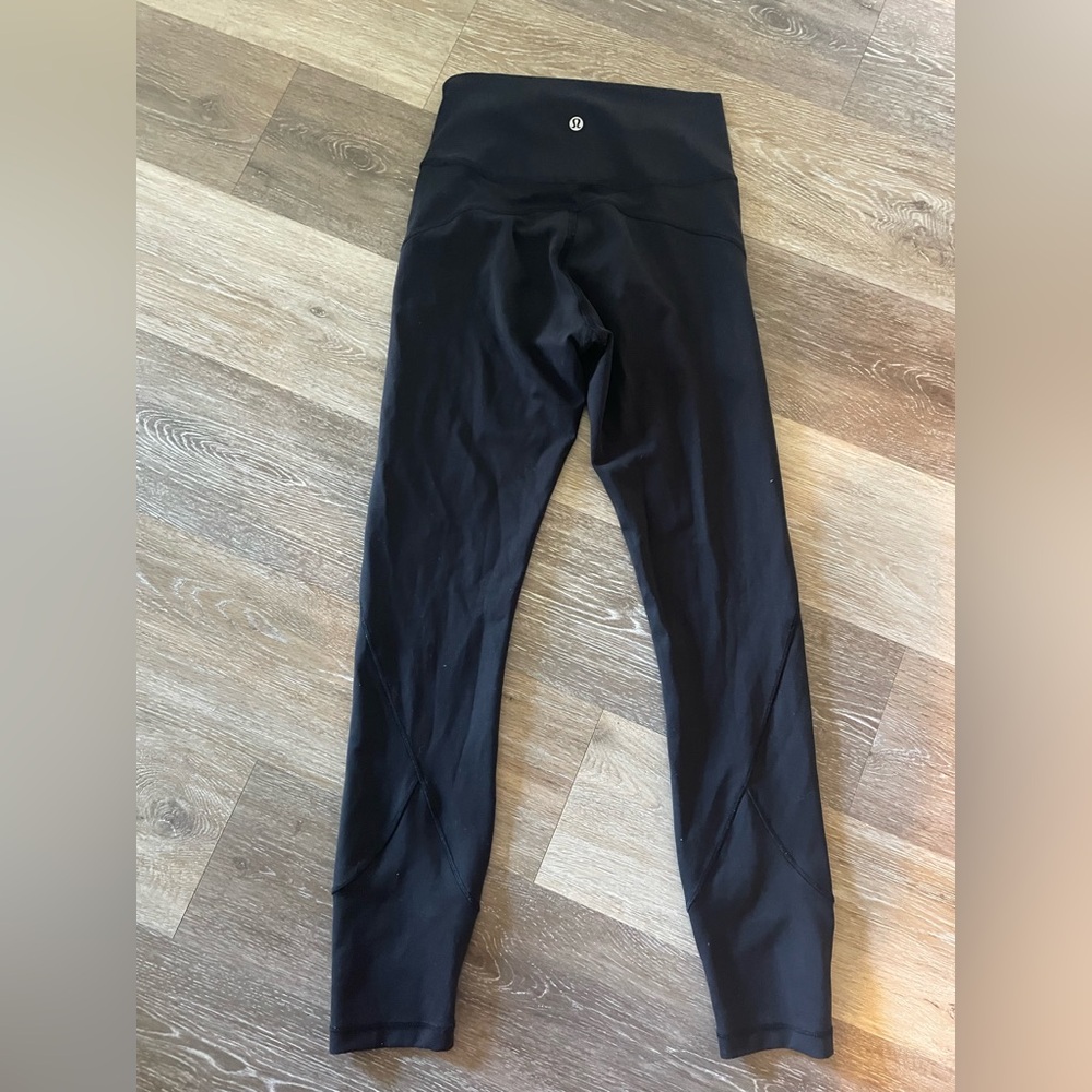 Black lululemon 7/8 leggings
